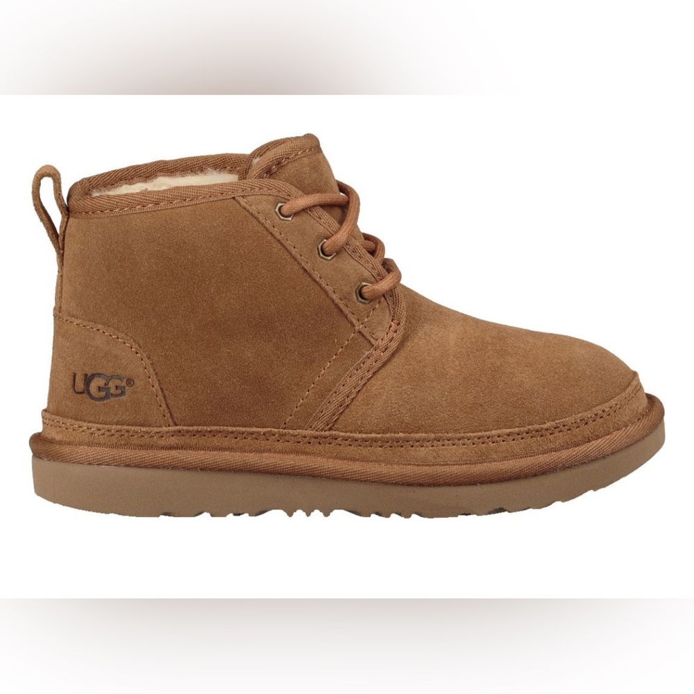 UGG kids neumell II sheepskin chukka boots